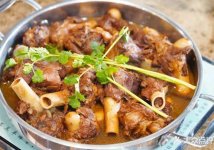 吃火鍋下手撈？羊棒骨火鍋火了【重慶火鍋底料加工廠】